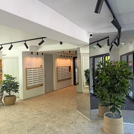 Apartman Seaside With Free Parking, Big Balcony